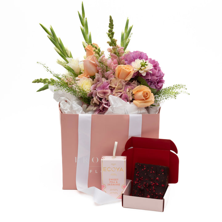 Seasonal Vase Arrangement Gift Package