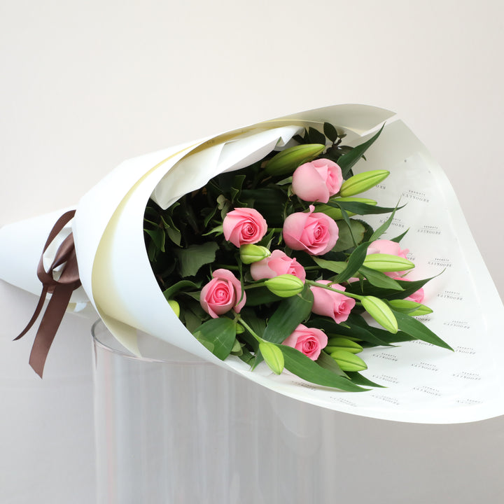 Lily & Rose Bouquet - Brooklyn Flowers