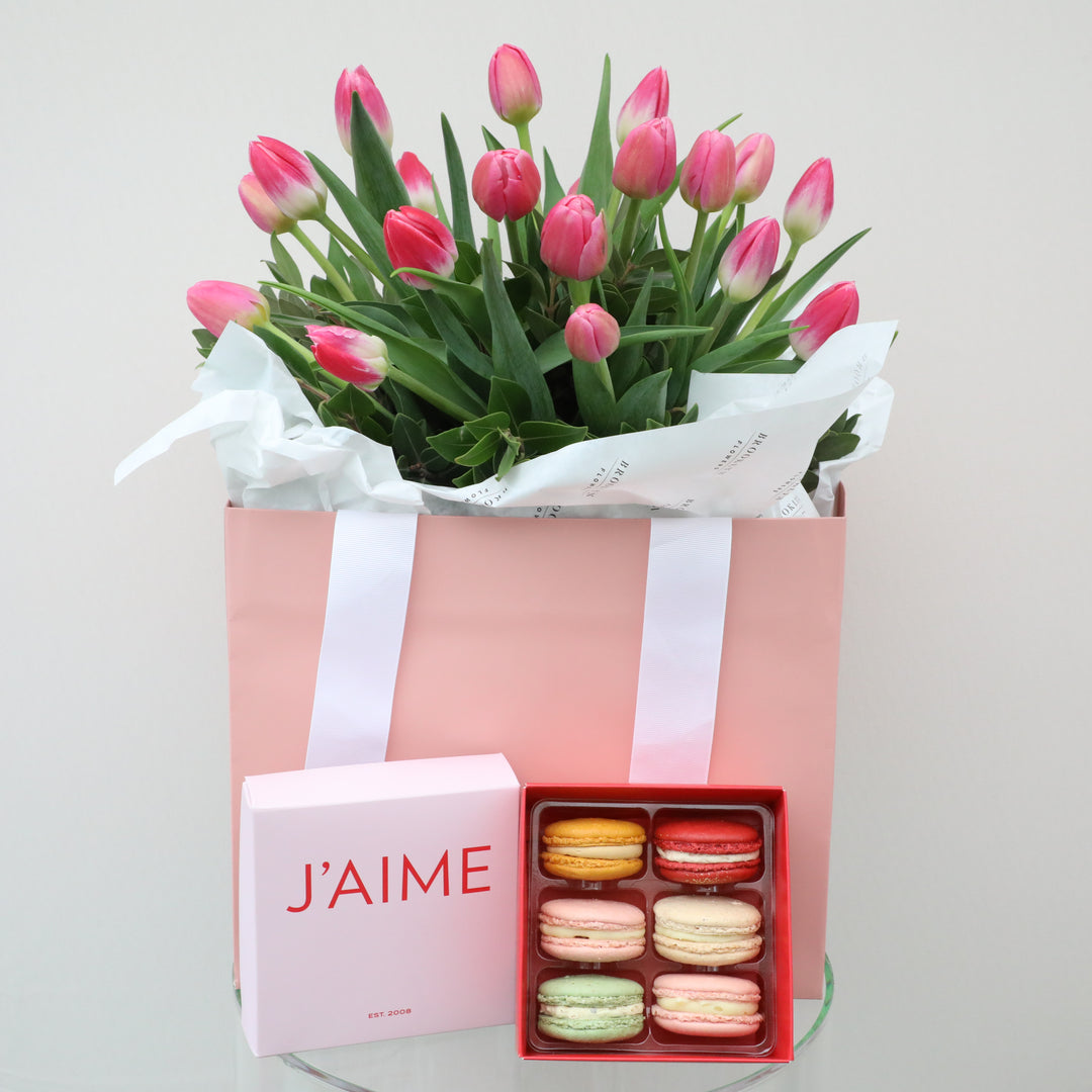 Mother's Day Pink Tulip Bouquet & J’aime Macarons - Brooklyn Flowers