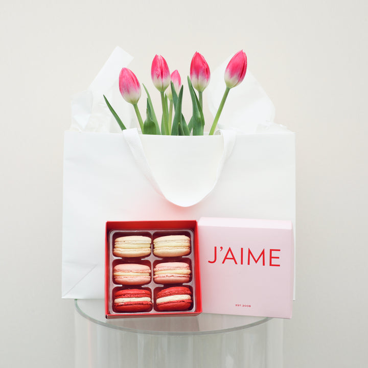 Tulip Pot + Macarons (Pre Order Only) - Brooklyn Flowers