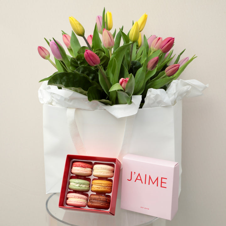Bright Tulip Bouquet & J’aime Macarons - Brooklyn Flowers