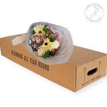 Load image into Gallery viewer, Wrapped Seasonal Posy Box Small
