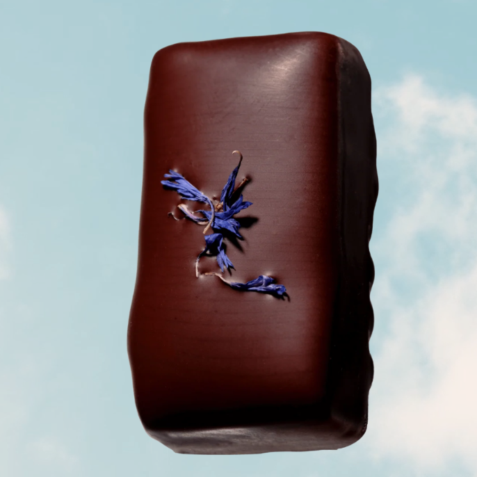 Almond Caramel Crunch - Brooklyn Flowers