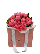 Load image into Gallery viewer, Peony Posy Bag  (+ Free Vase) - Brooklyn Flowers
