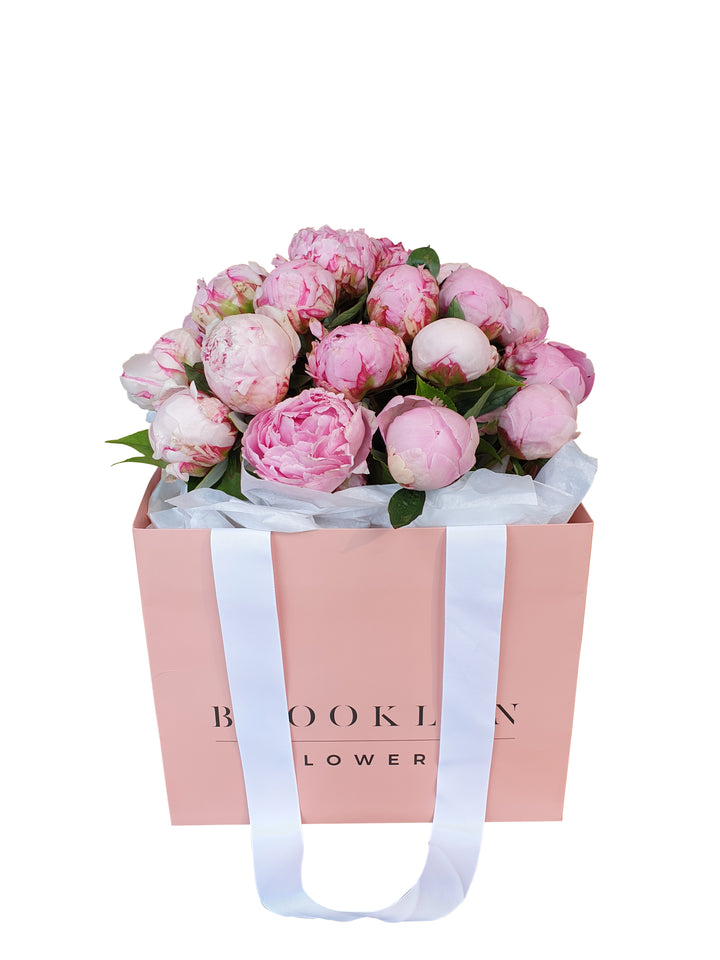 Peony Posy Bag  (+ Free Vase) - Brooklyn Flowers