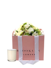 Load image into Gallery viewer, Posy Bag &amp; Ecoya Candle Gift Package &amp; FREE vase - Brooklyn Flowers
